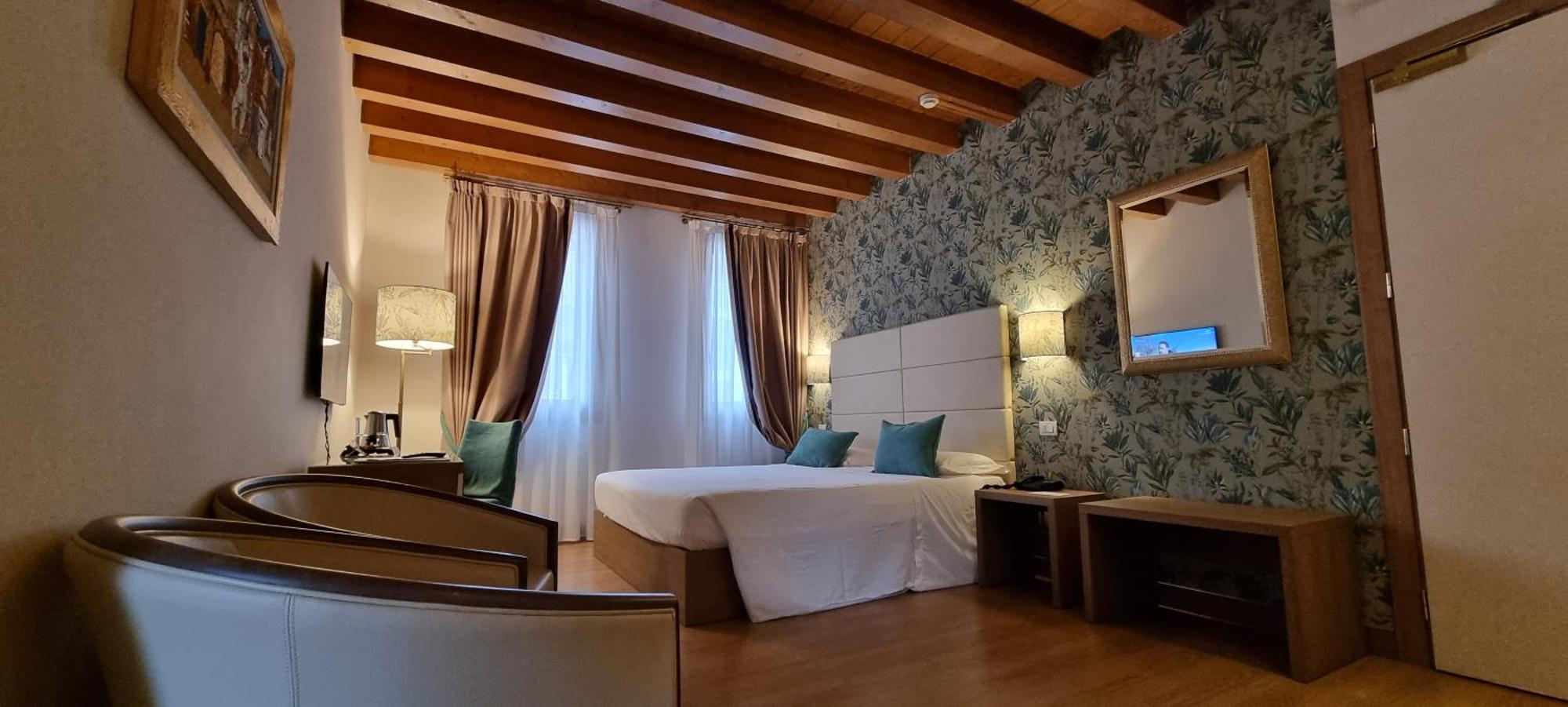 Unahotels Eco Costanza Venezia 3* Mestre