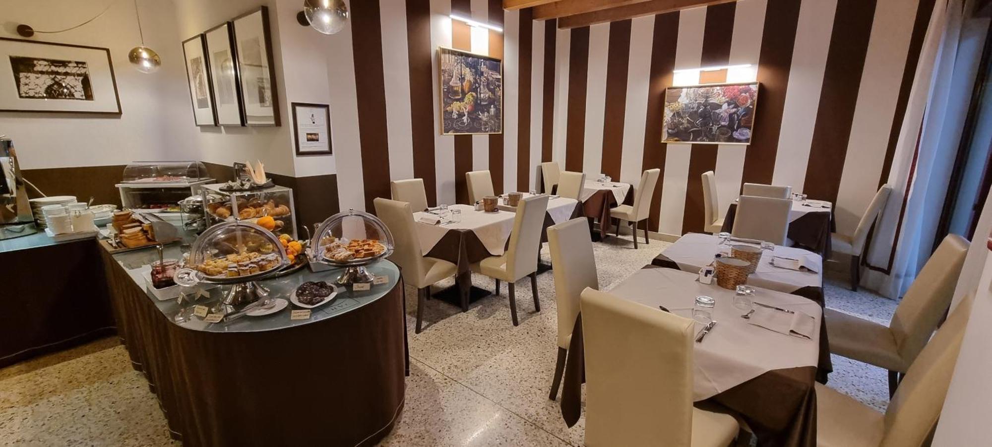Unahotels Eco Costanza Venezia 3*