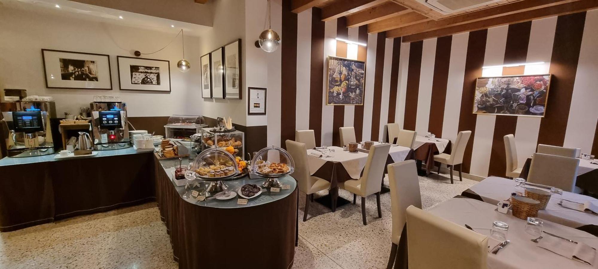 Unahotels Eco Costanza Venezia Hotel
